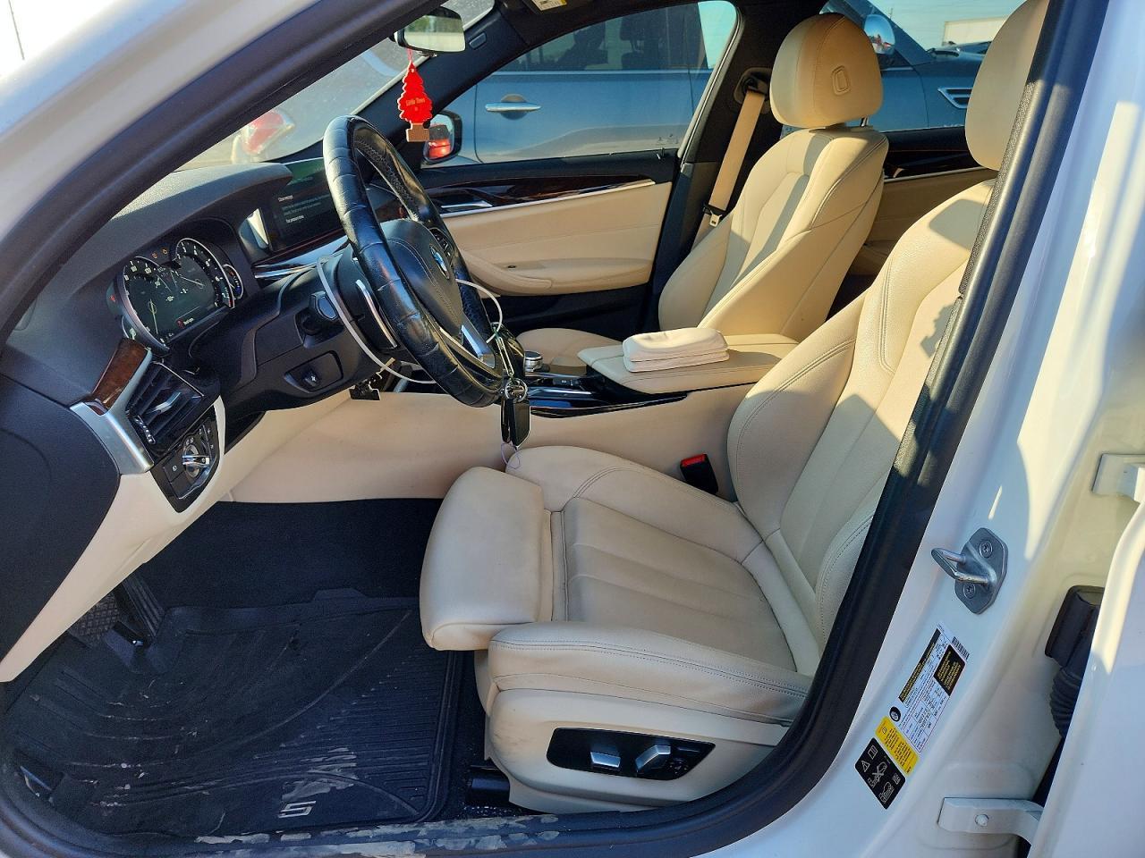 2018 BMW Seria 5 530i - zdjęcie 7