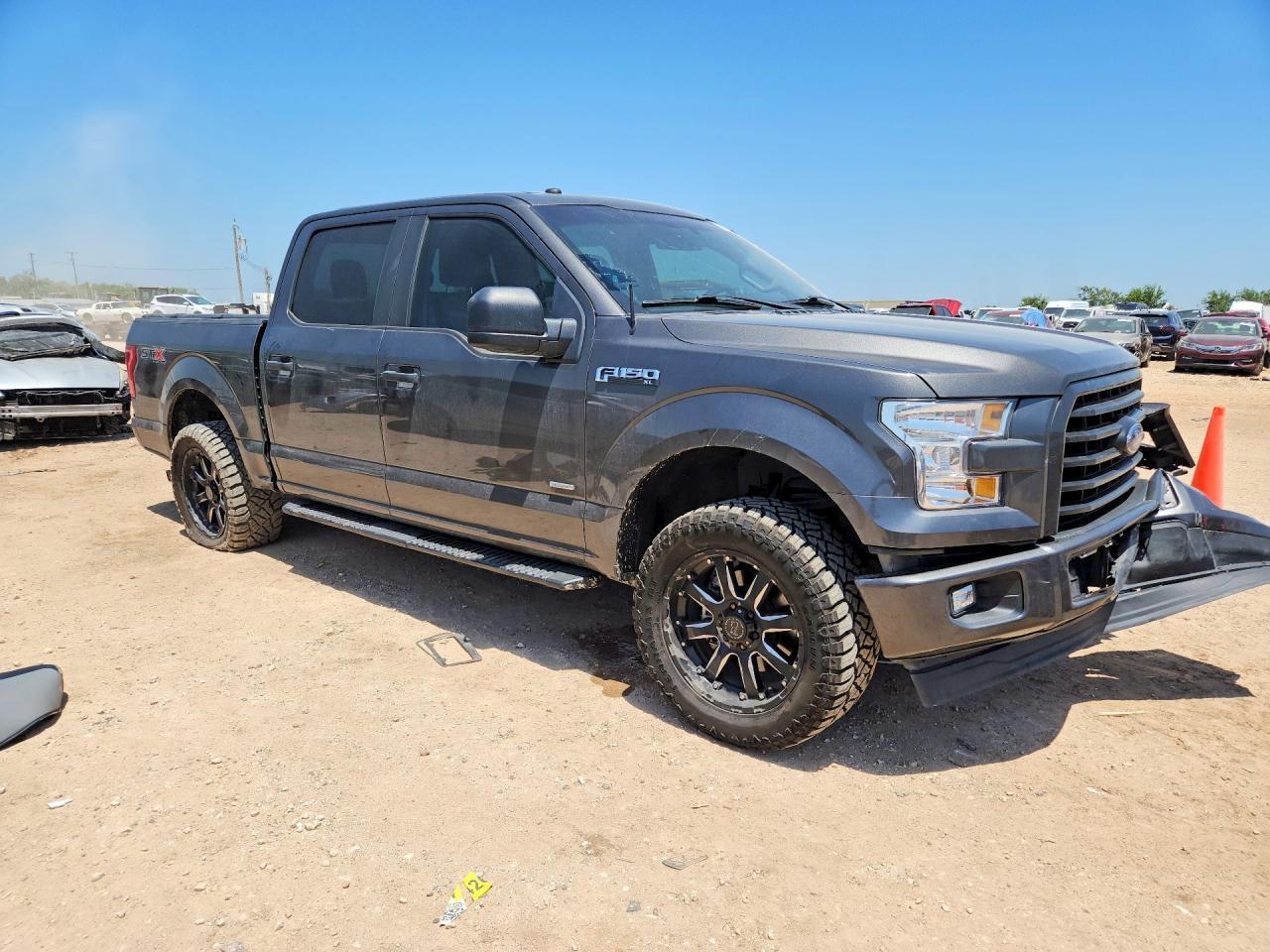 2017 Ford F150 Supercrew - zdjęcie 4