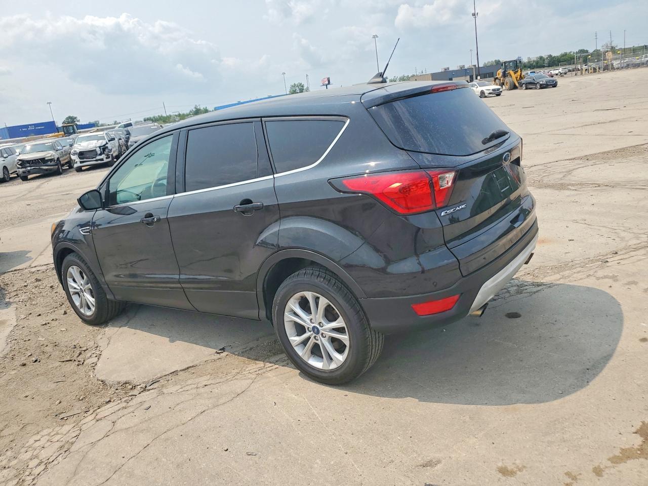2019 Ford Escape Se - zdjęcie 2