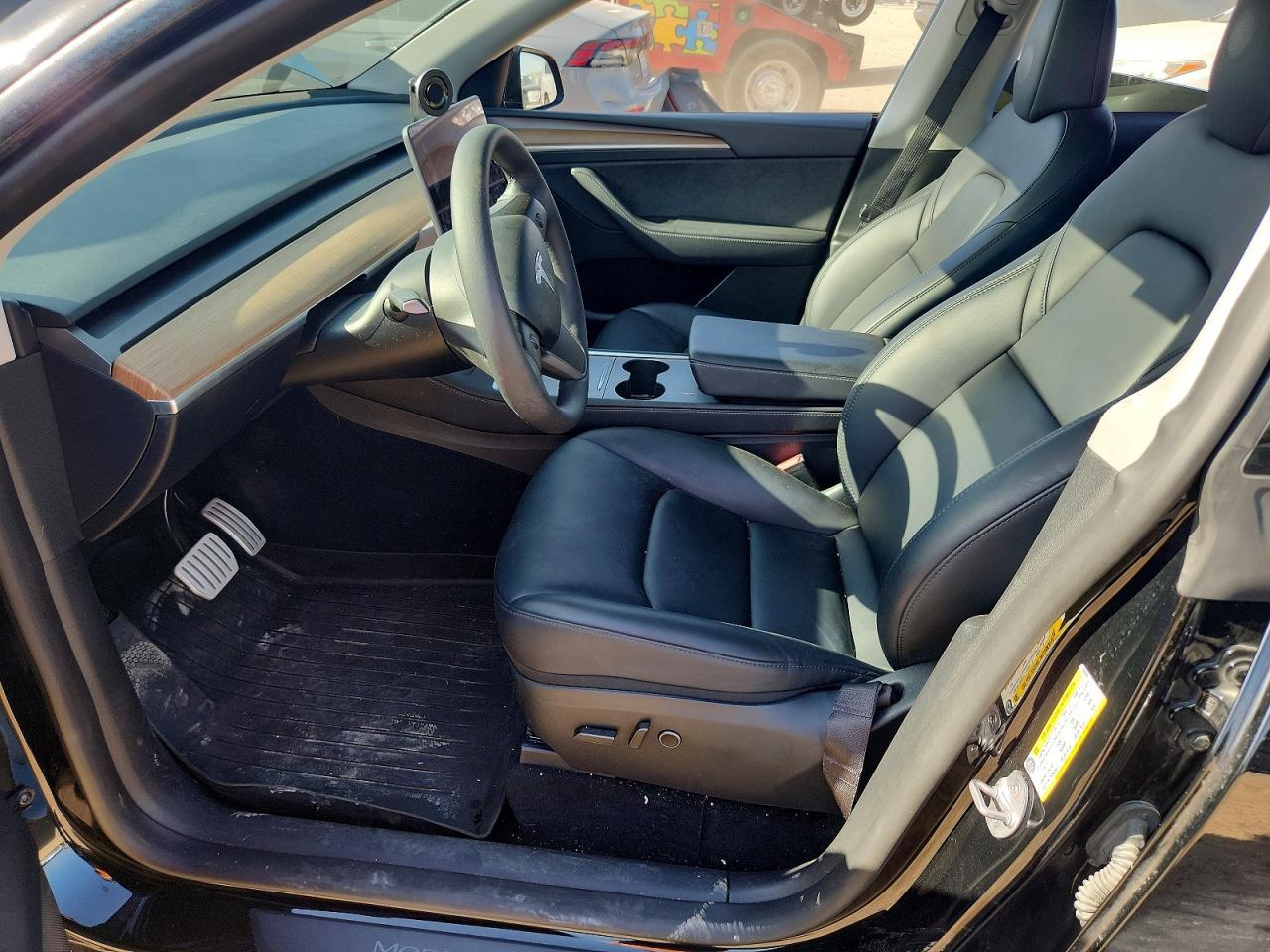 2023 Tesla Model Y - zdjęcie 13