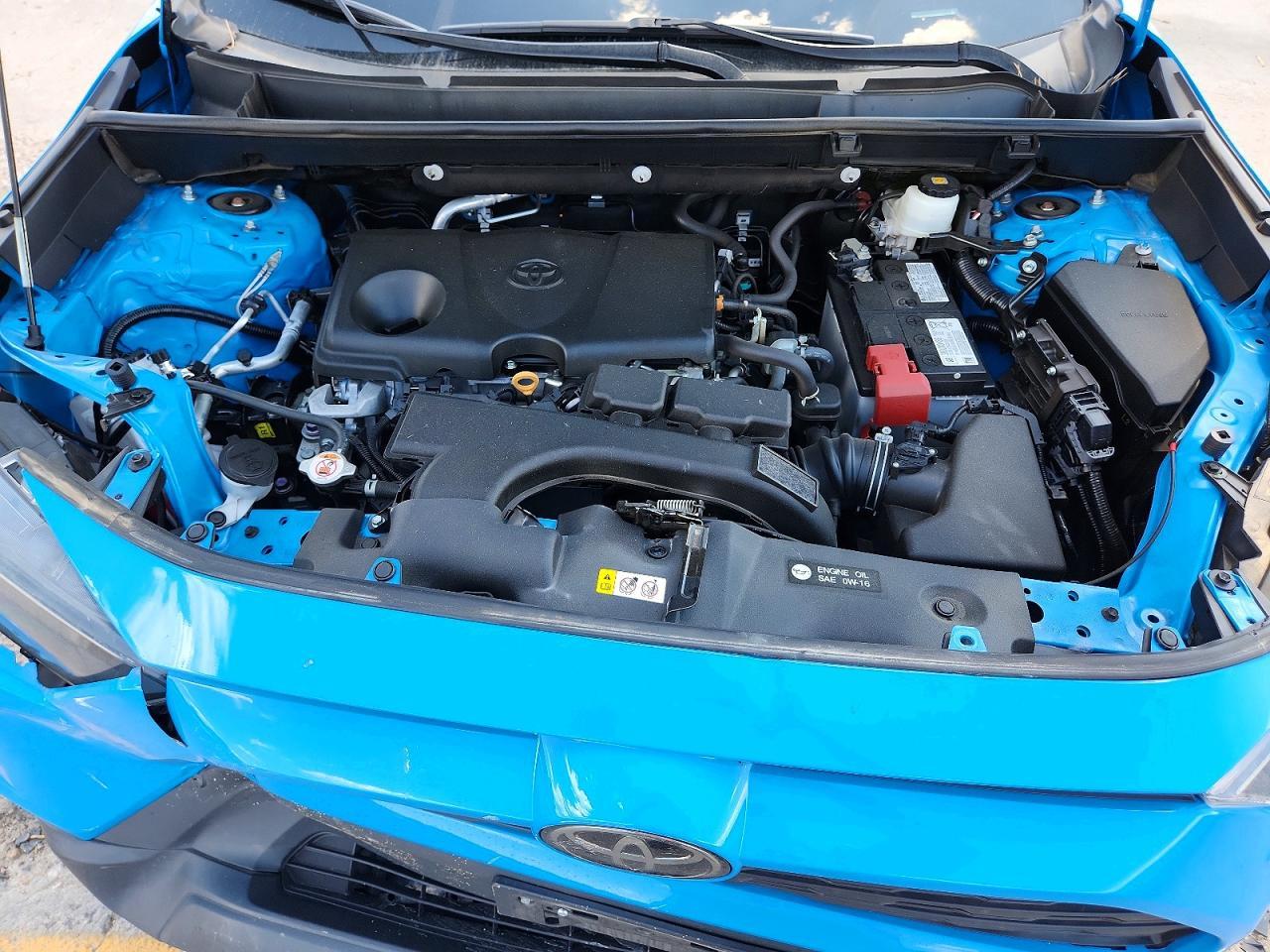 2020 Toyota Rav4 Le - zdjęcie 12