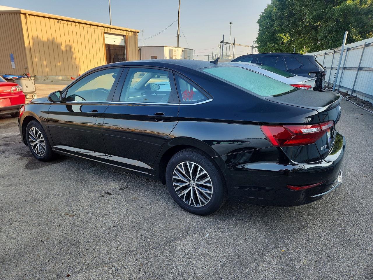 2020 Volkswagen Jetta S - zdjęcie 2