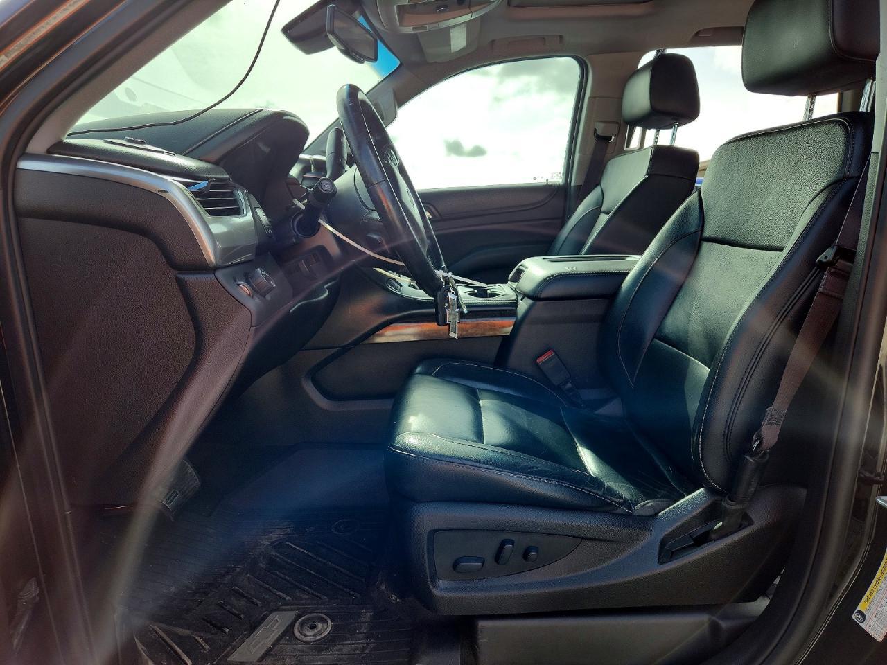 2017 Chevrolet Tahoe C1500 Lt - zdjęcie 7