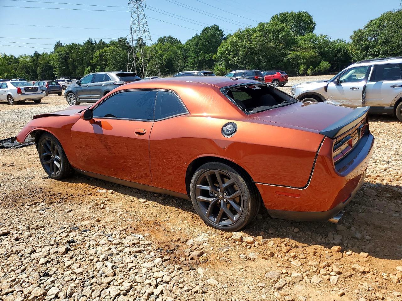 2021 Dodge Challenger R/T - zdjęcie 2