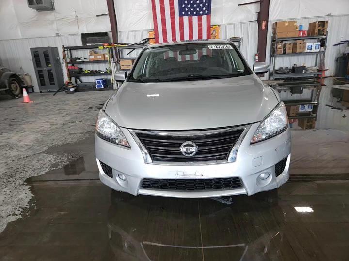 2015 Nissan Sentra Sr - zdjęcie 13