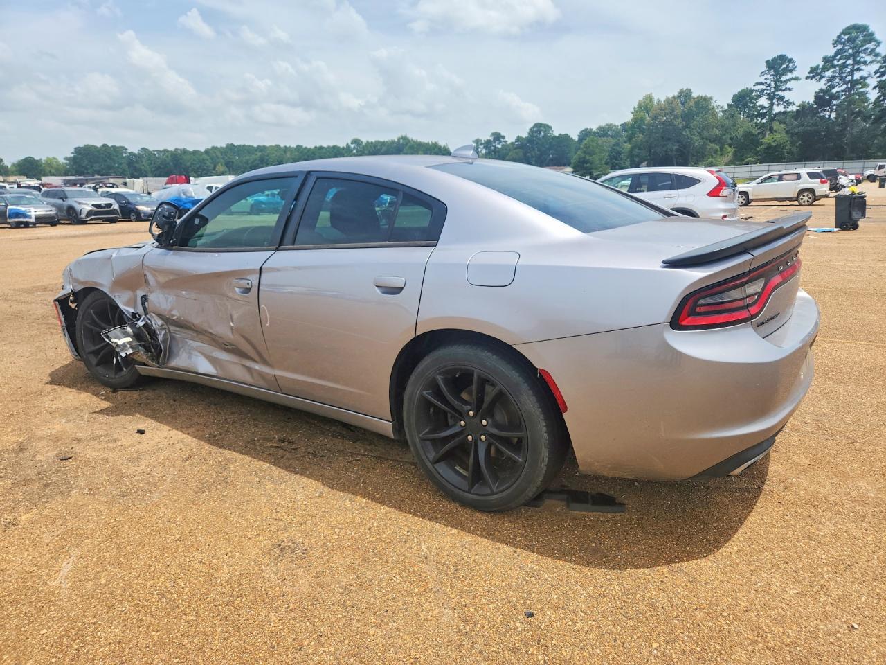 2016 Dodge Charger Sxt - zdjęcie 2