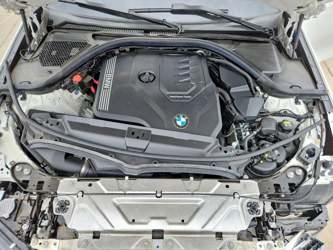 2022 BMW 330I - zdjęcie 11