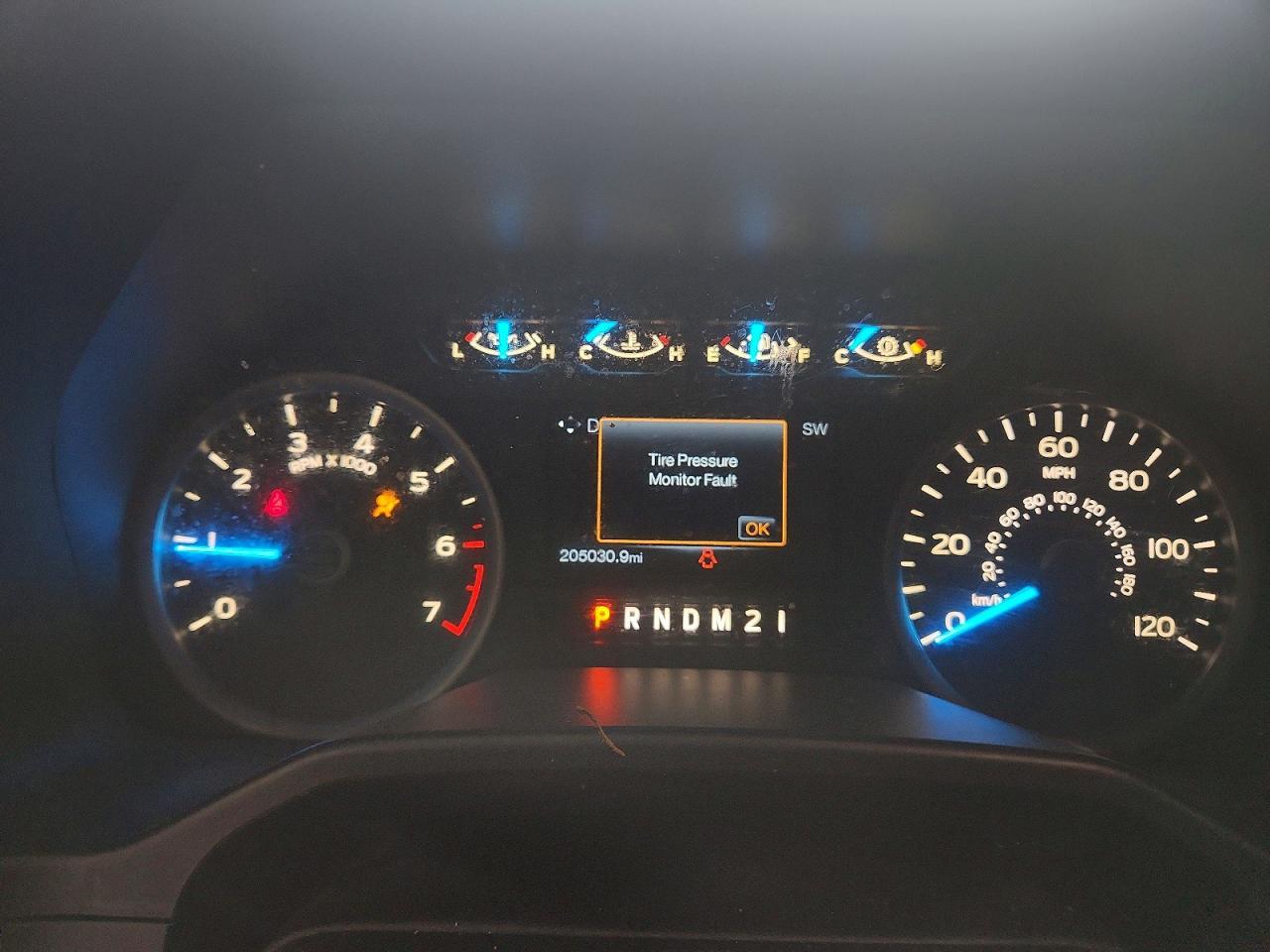 2015 Ford F150 Supercrew - zdjęcie 9