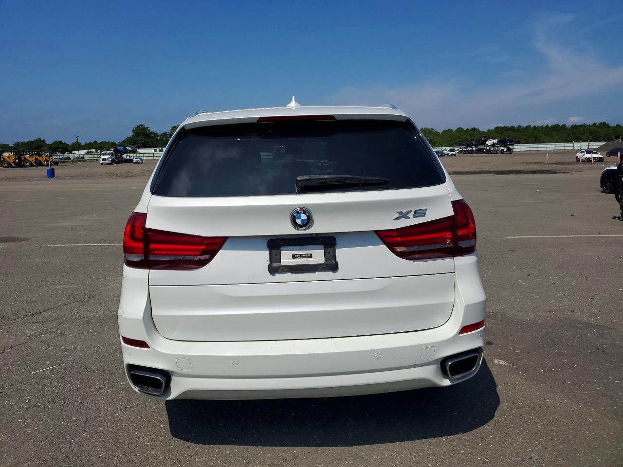 2015 BMW X5 xDrive35I - zdjęcie 6
