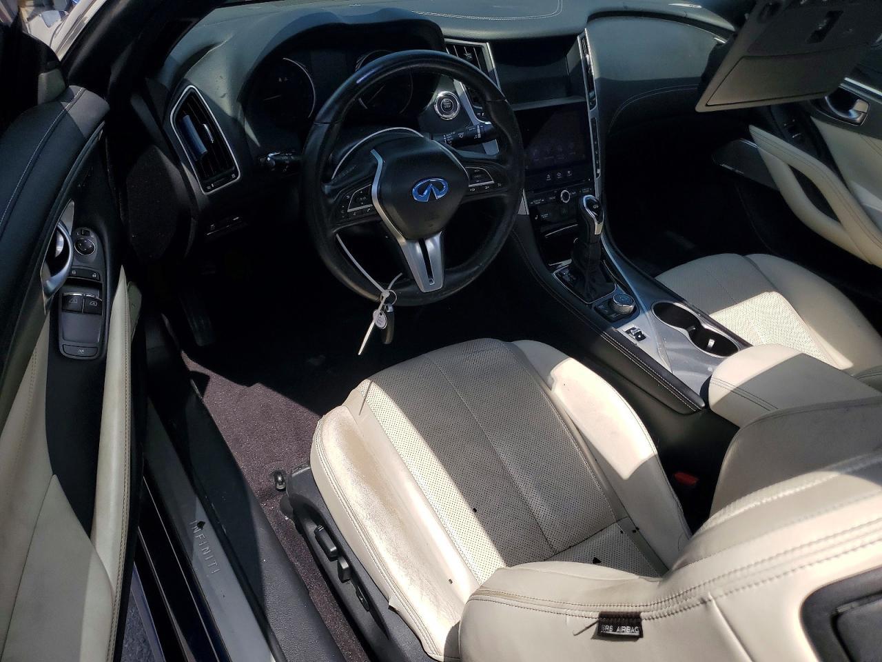 2018 Infiniti Q60 3.0T Luxe - zdjęcie 8