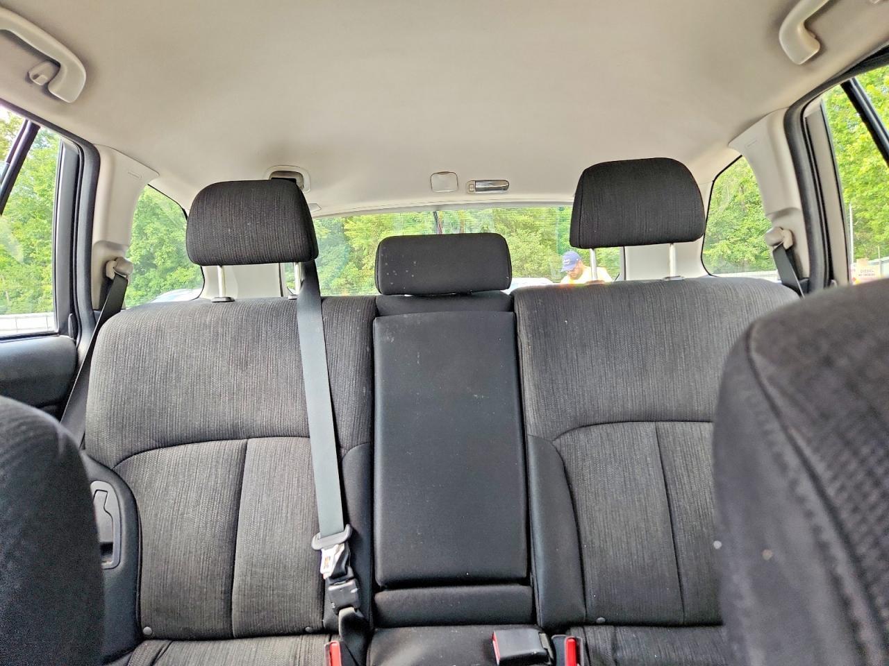 2013 Subaru Outback 2.5I - zdjęcie 10