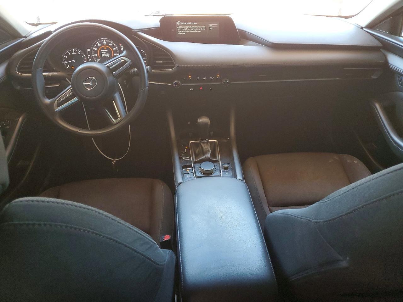 2022 Mazda 3 Select - zdjęcie 8