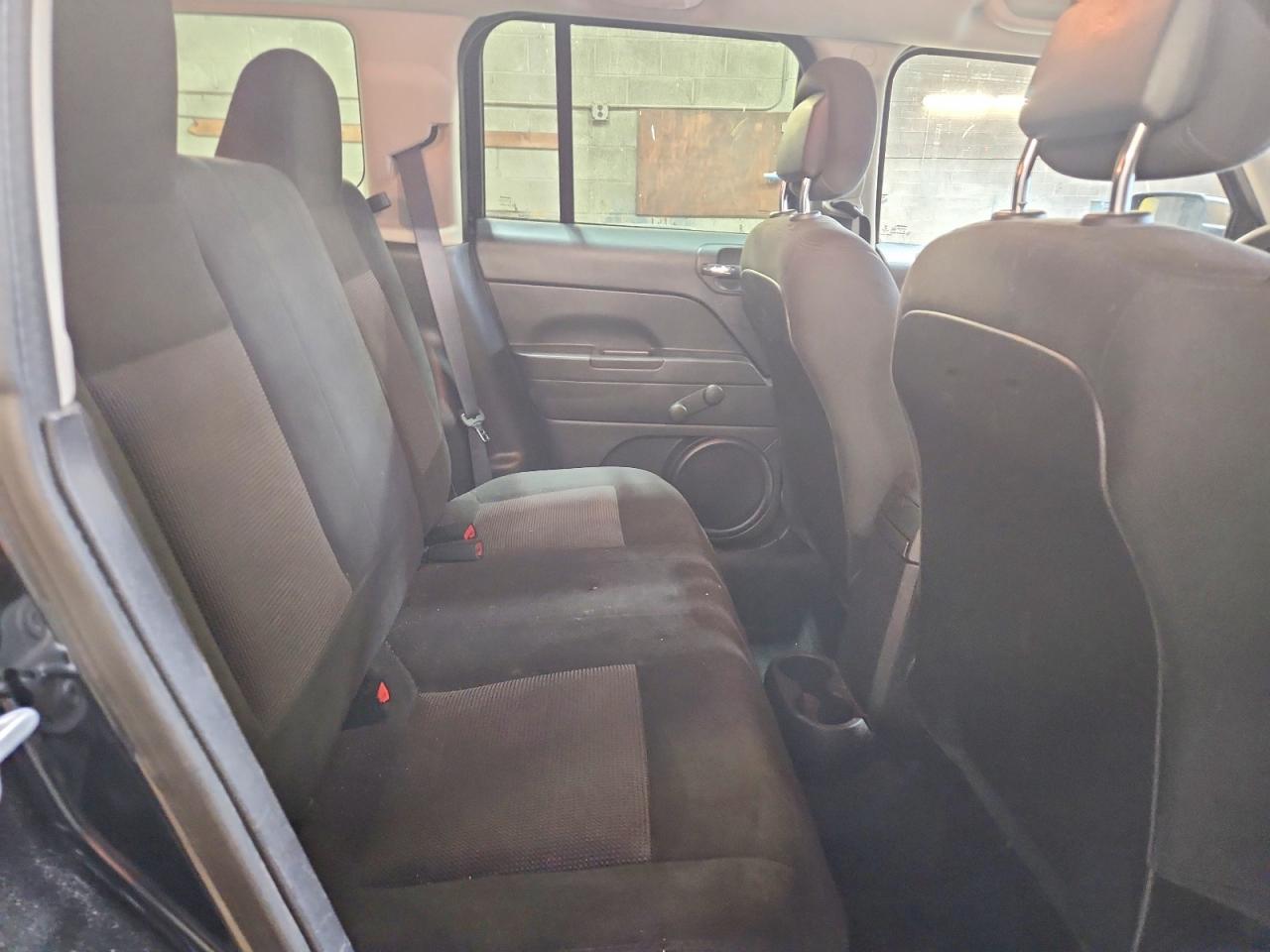 2016 Jeep Patriot Sport - zdjęcie 11