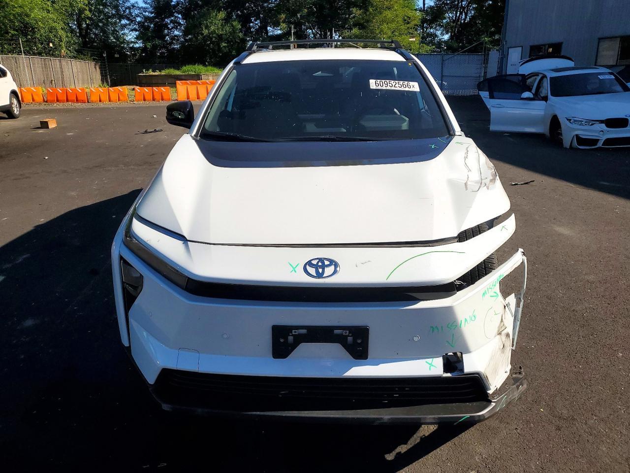 2026 Toyota Bz Xle Plus - zdjęcie 5
