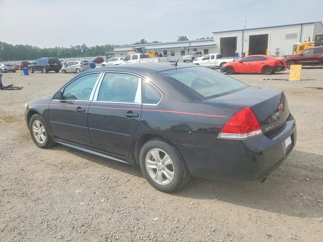 2013 Chevrolet Impala Ls - zdjęcie 2