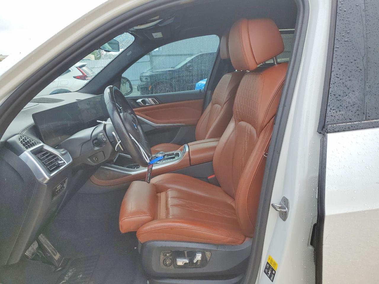 2023 BMW X7 xDrive40I - zdjęcie 7