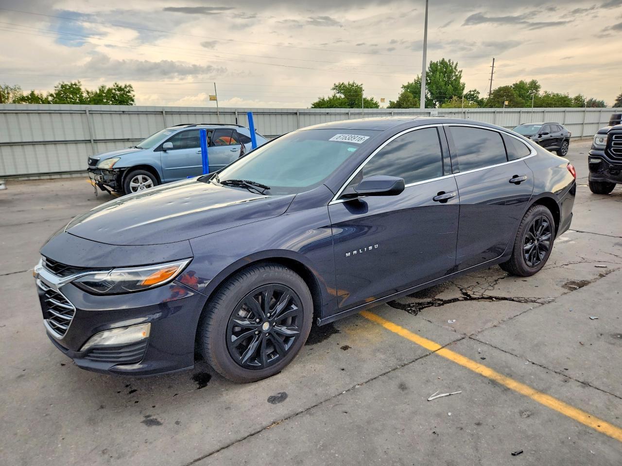 2023 Chevrolet Malibu Lt - zdjęcie główne