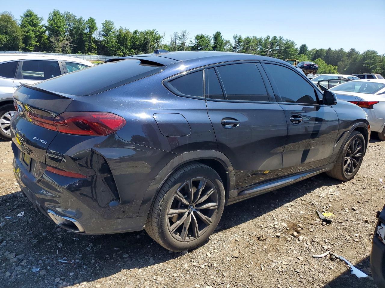 2025 BMW X6 xDrive40I - zdjęcie 3