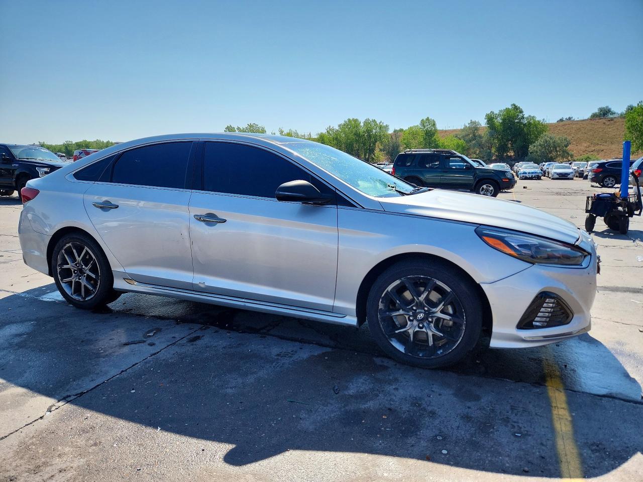 2018 Hyundai Sonata Limited 2.0T+ - zdjęcie 4
