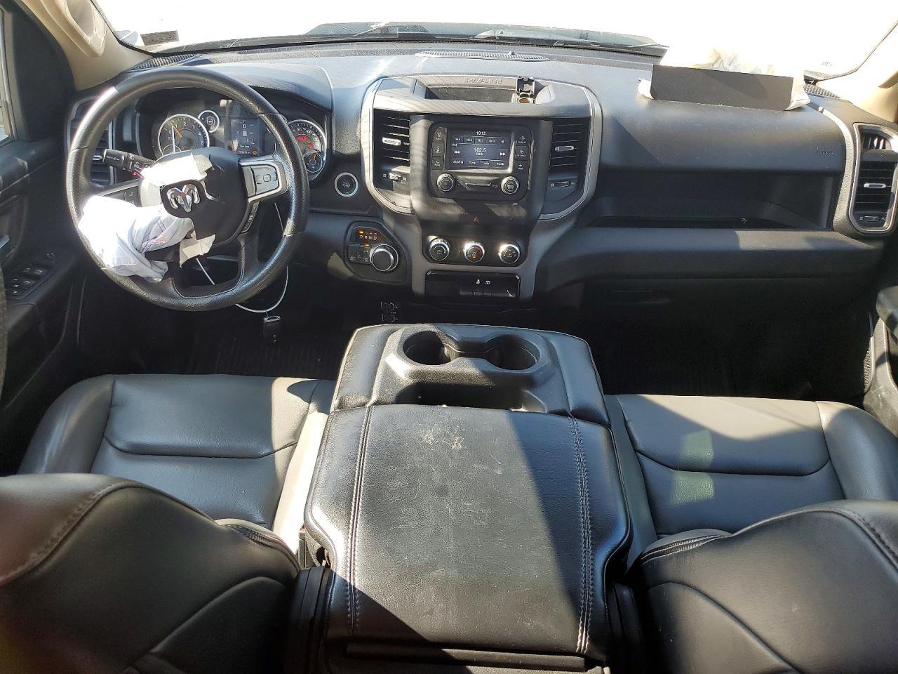 2019 Ram 1500 Tradesman - zdjęcie 8