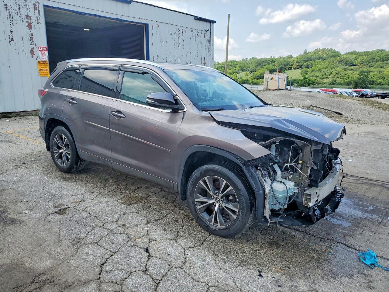 2016 Toyota Highlander Xle - zdjęcie 4