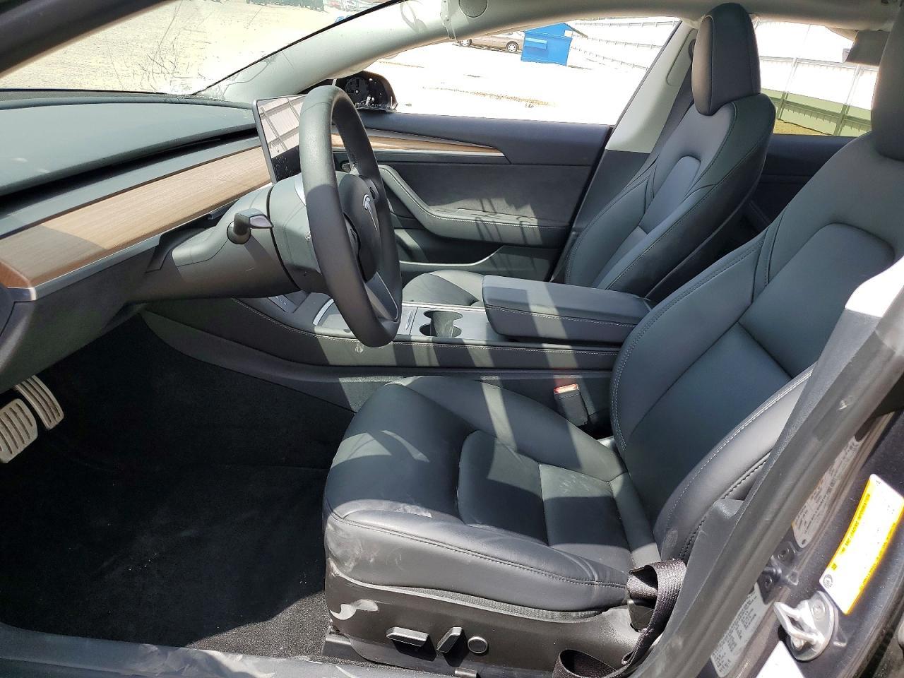 2023 Tesla Model 3 - zdjęcie 7