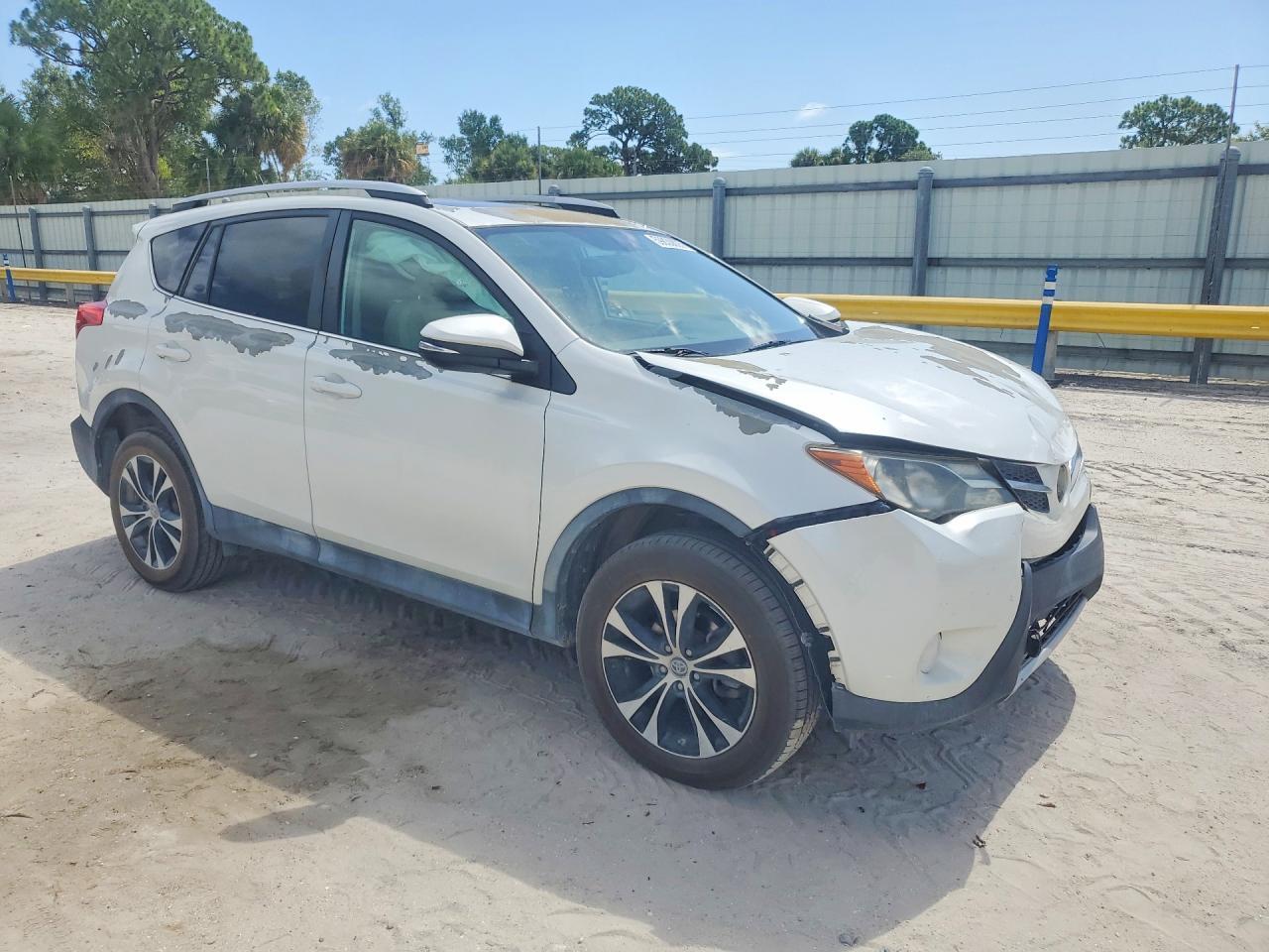 2015 Toyota Rav4 Limited - zdjęcie 4