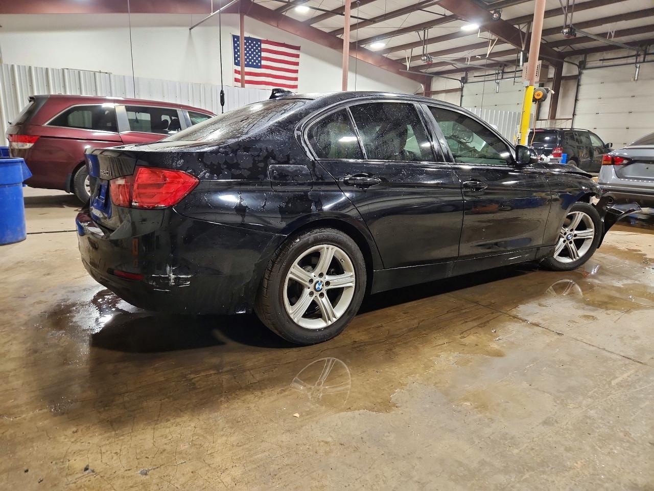 2015 BMW 320 I xDrive - zdjęcie 3
