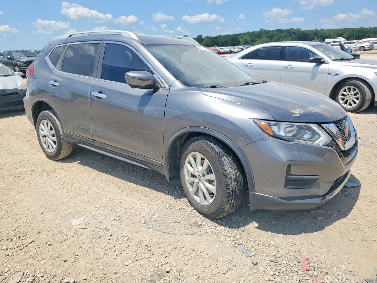 2018 Nissan Rogue S - zdjęcie 4