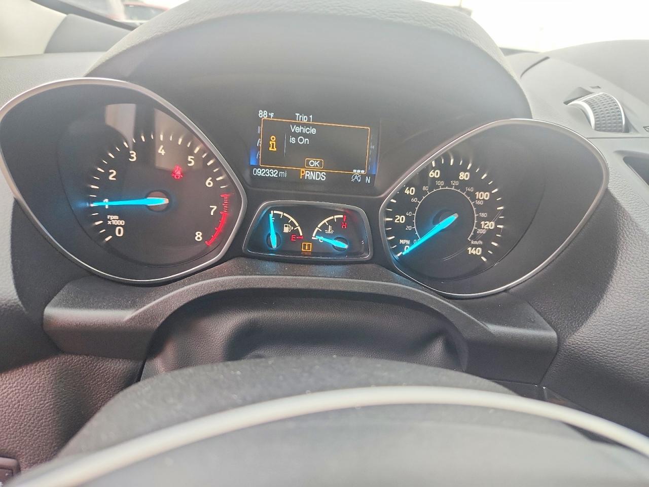 2019 Ford Escape Titanium - zdjęcie 9