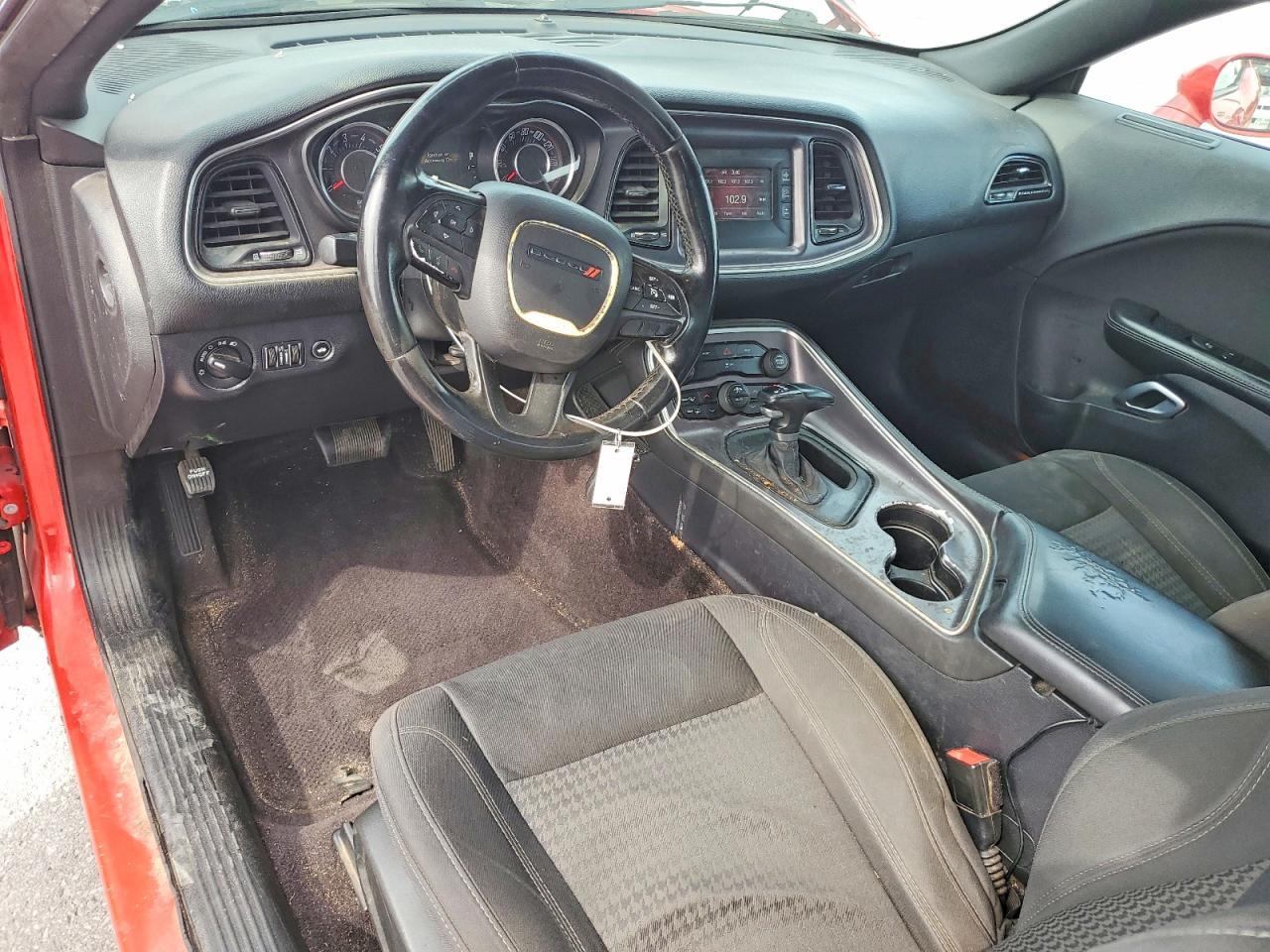 2016 Dodge Challenger Sxt - zdjęcie 8