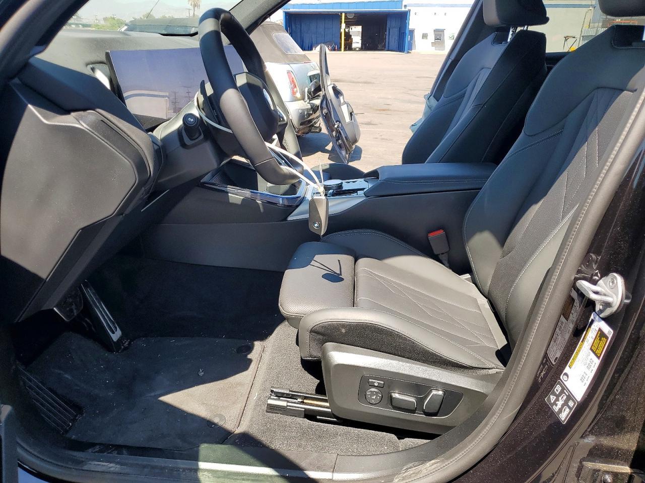 2025 BMW X3 30 xDrive - zdjęcie 7
