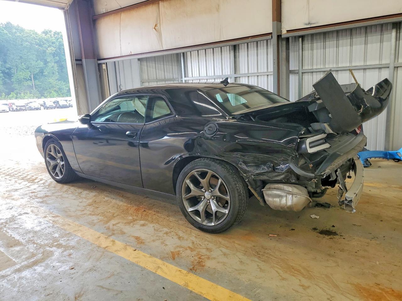2016 Dodge Challenger Sxt - zdjęcie 2