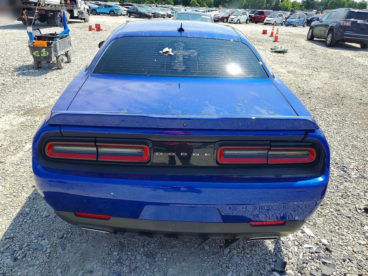 2021 Dodge Challenger Gt - zdjęcie 6