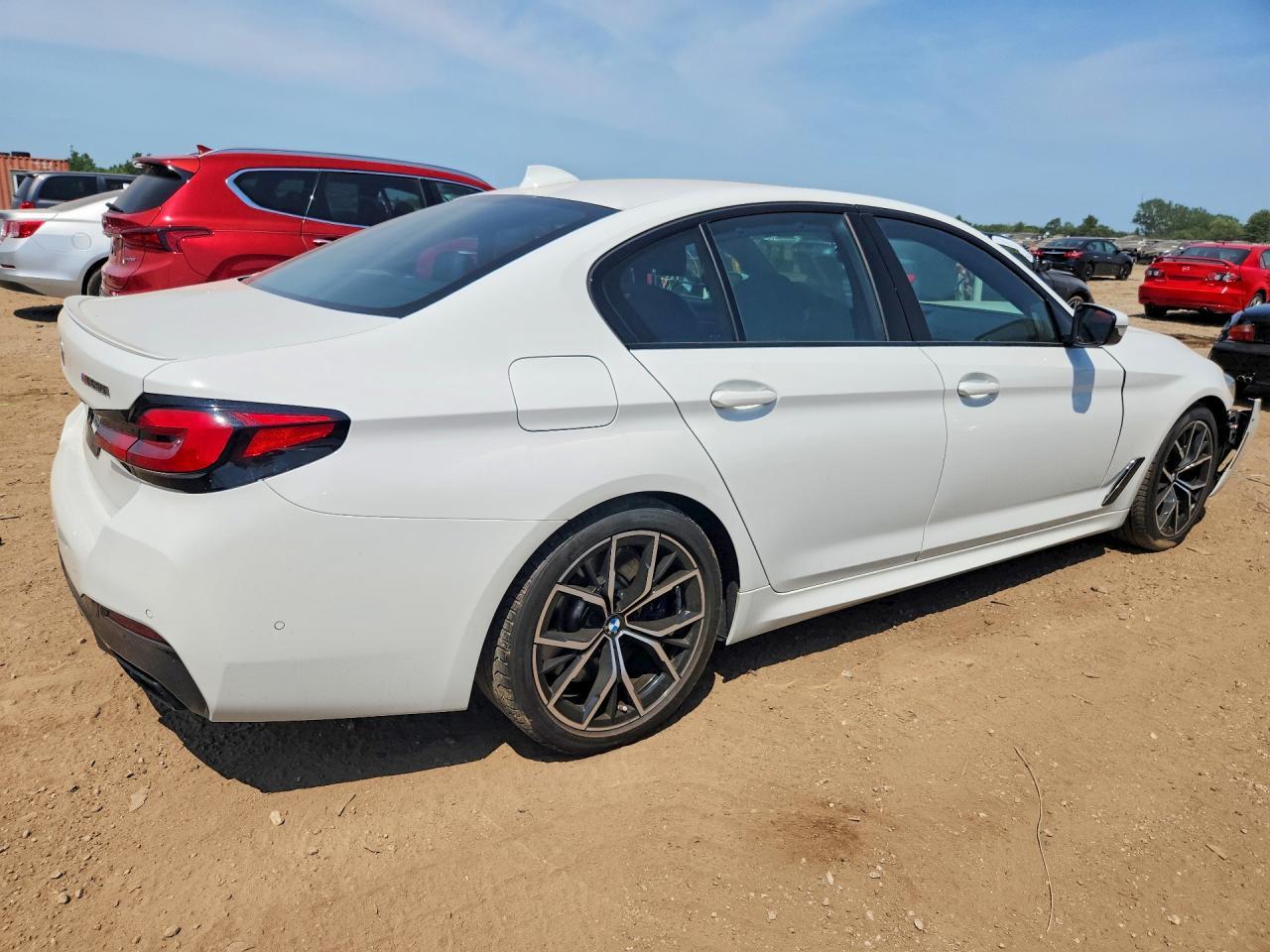 2022 BMW M550Xi - zdjęcie 3