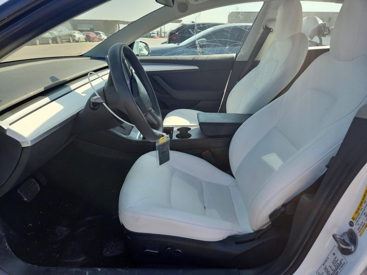 2021 Tesla Model 3 - zdjęcie 7