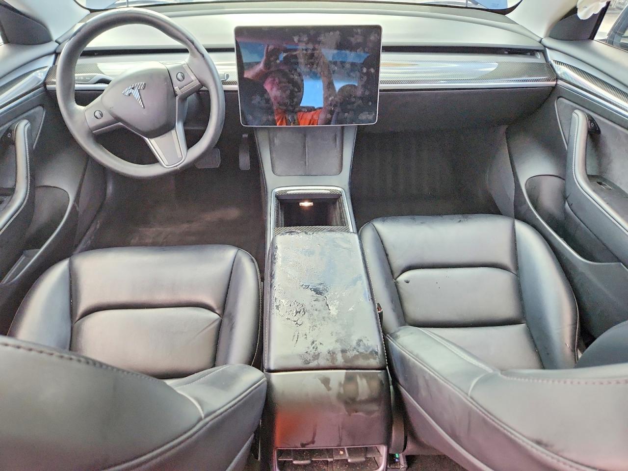 2021 Tesla Model 3 - zdjęcie 8