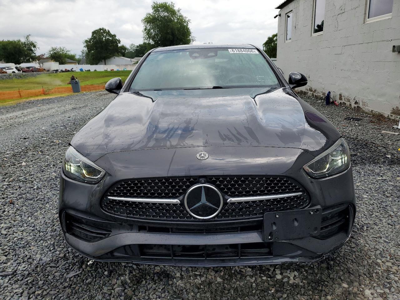 2025 Mercedes-Benz C 300 4Matic - zdjęcie 5