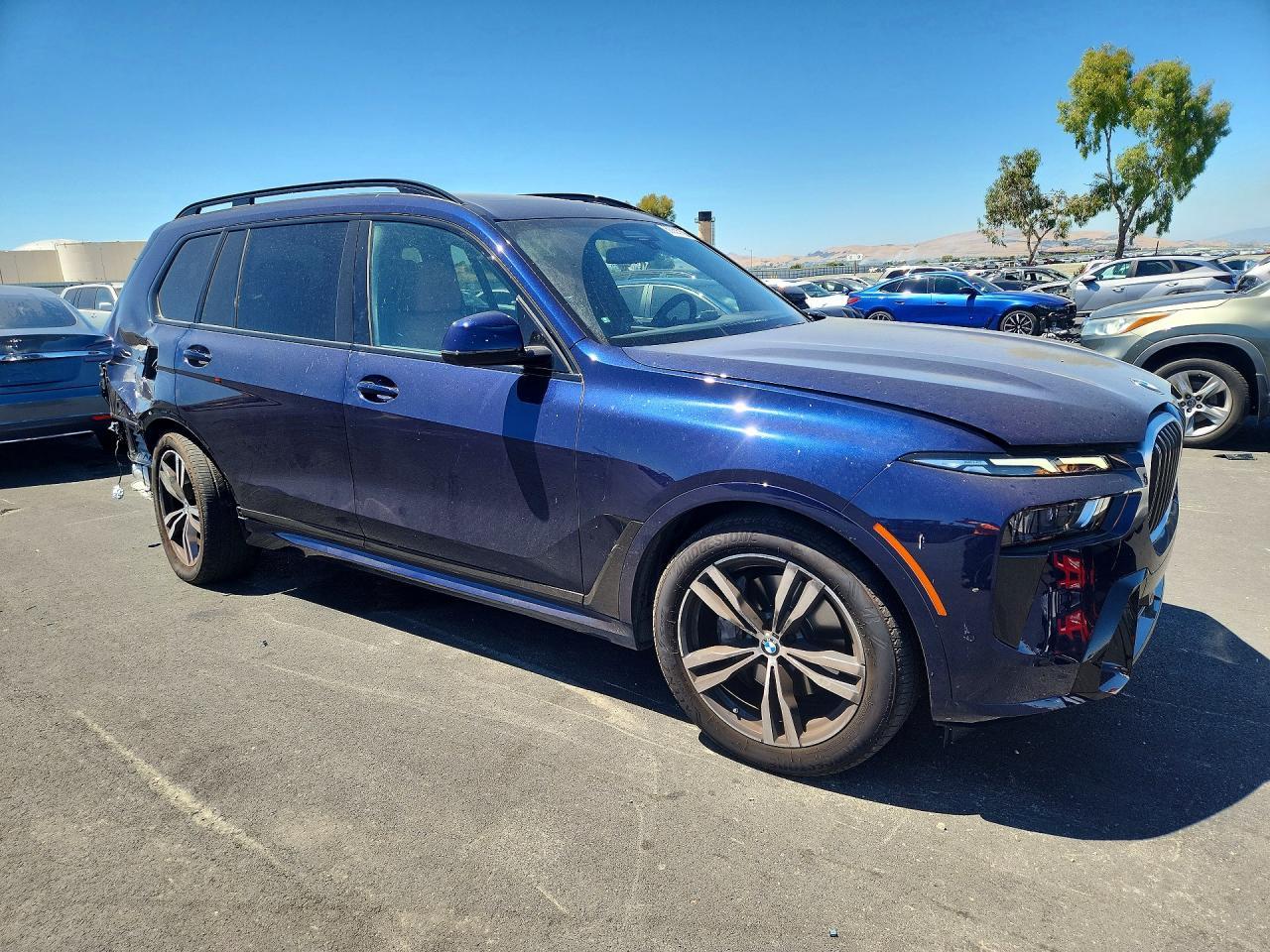 2026 BMW X7 xDrive40I - zdjęcie 4