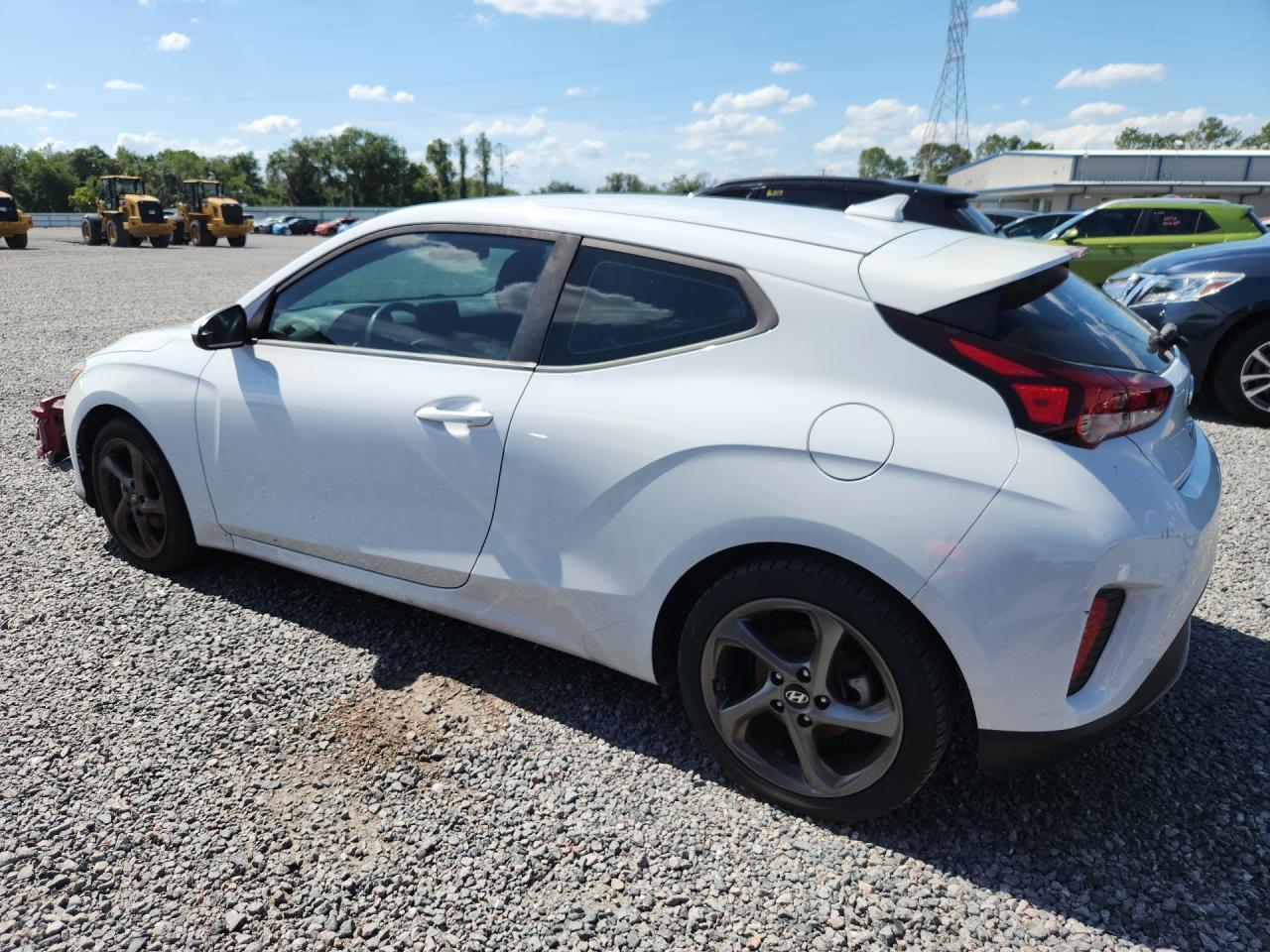2020 Hyundai Veloster 2.0L - zdjęcie 2