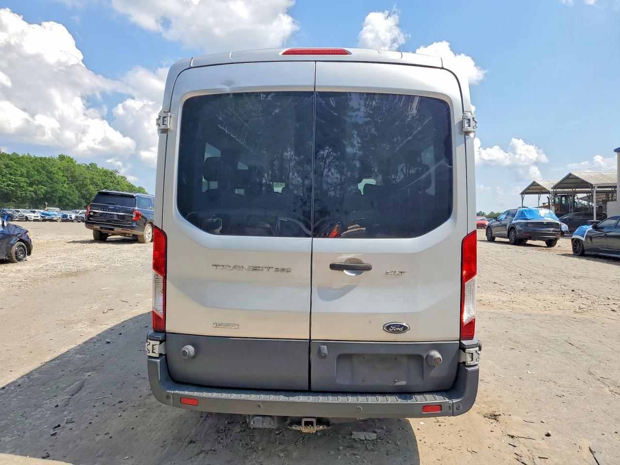 2017 Ford Transit T-350 - zdjęcie 6