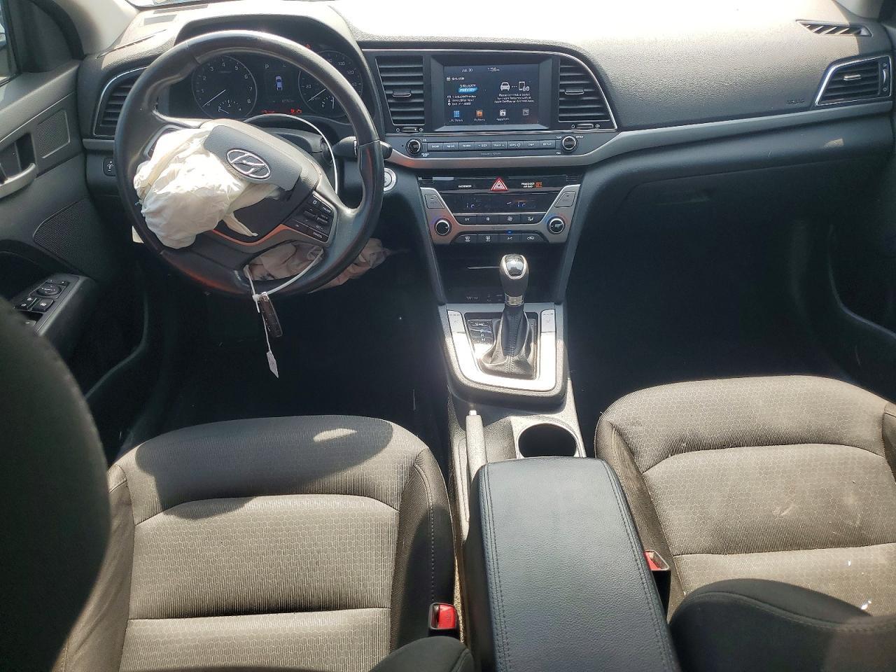 2017 Hyundai Elantra Value Edition - zdjęcie 8