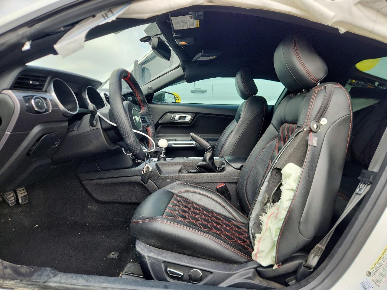 2019 Ford Mustang Gt - zdjęcie 7