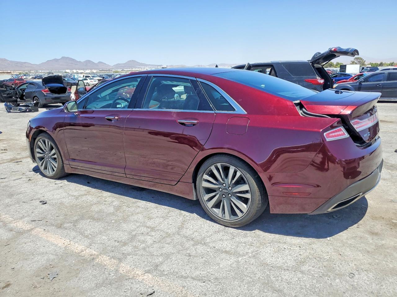 2017 Lincoln Mkz Hybrid Reserve - zdjęcie 2
