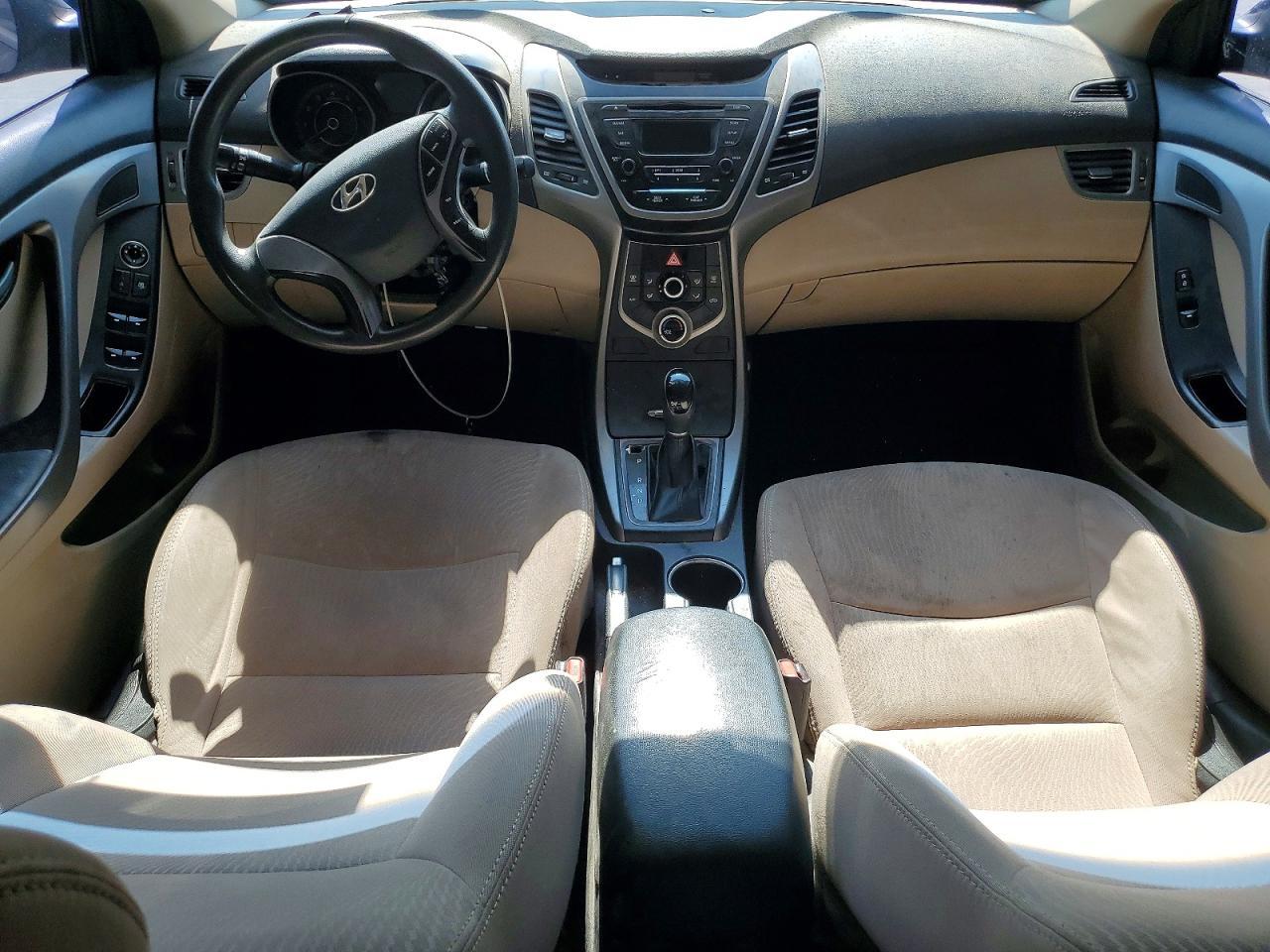 2016 Hyundai Elantra Se - zdjęcie 8