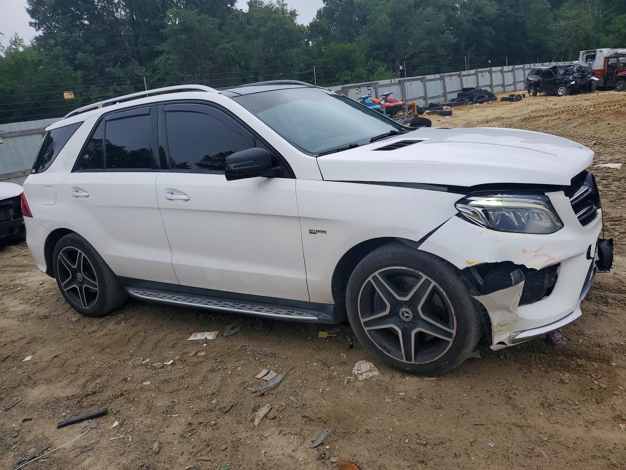 2017 Mercedes-Benz Gle 43 Amg - zdjęcie 4