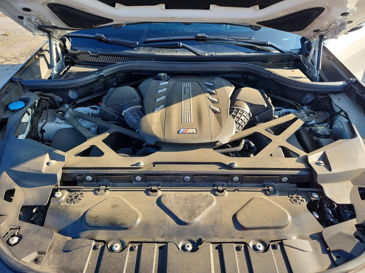 2022 BMW X5 M - zdjęcie 12