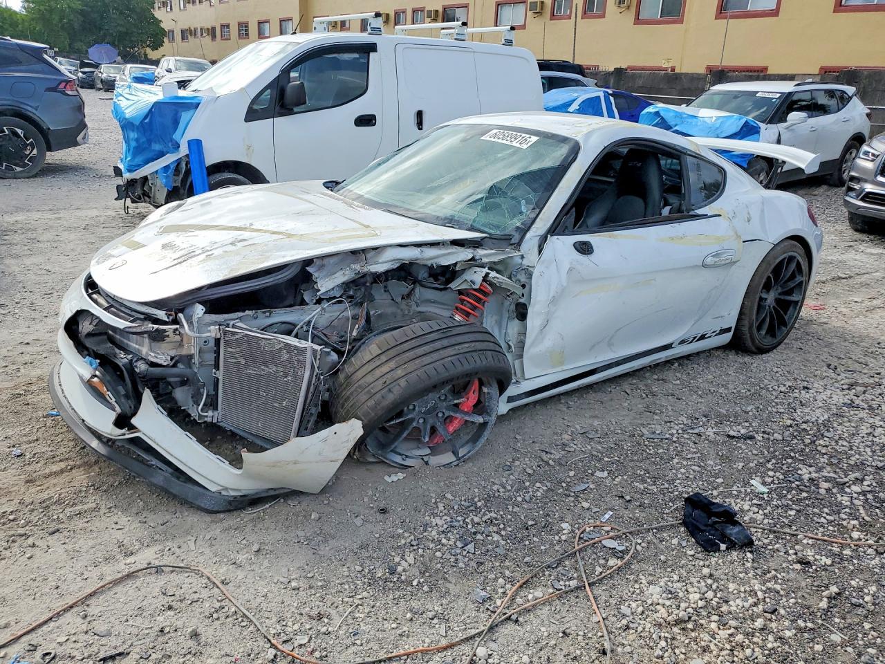2016 Porsche Cayman Gt4 - zdjęcie główne