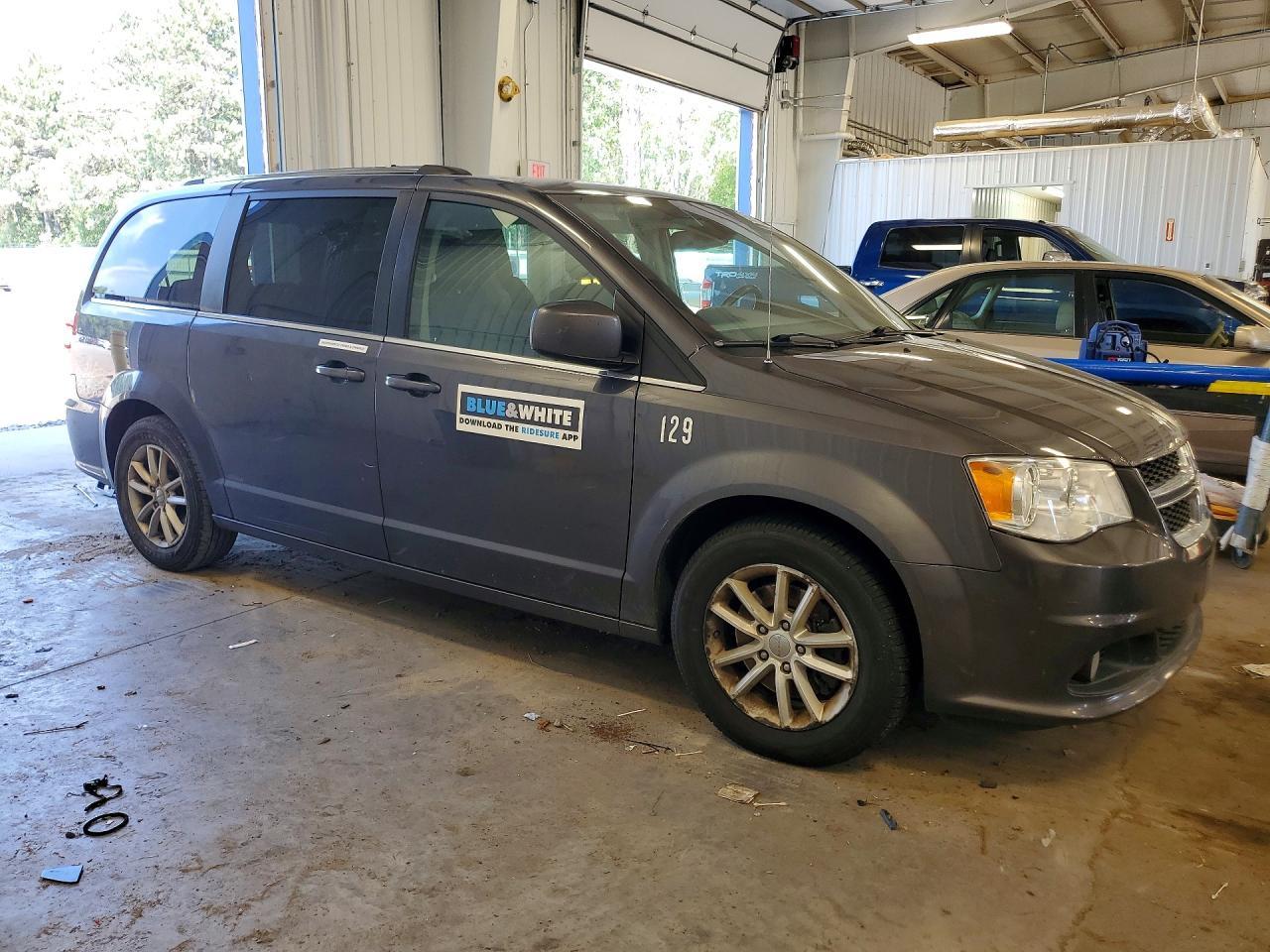 2019 Dodge Grand Caravan Sxt - zdjęcie 4