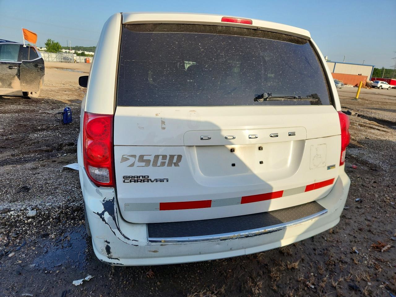 2016 Dodge Grand Caravan Se - zdjęcie 6
